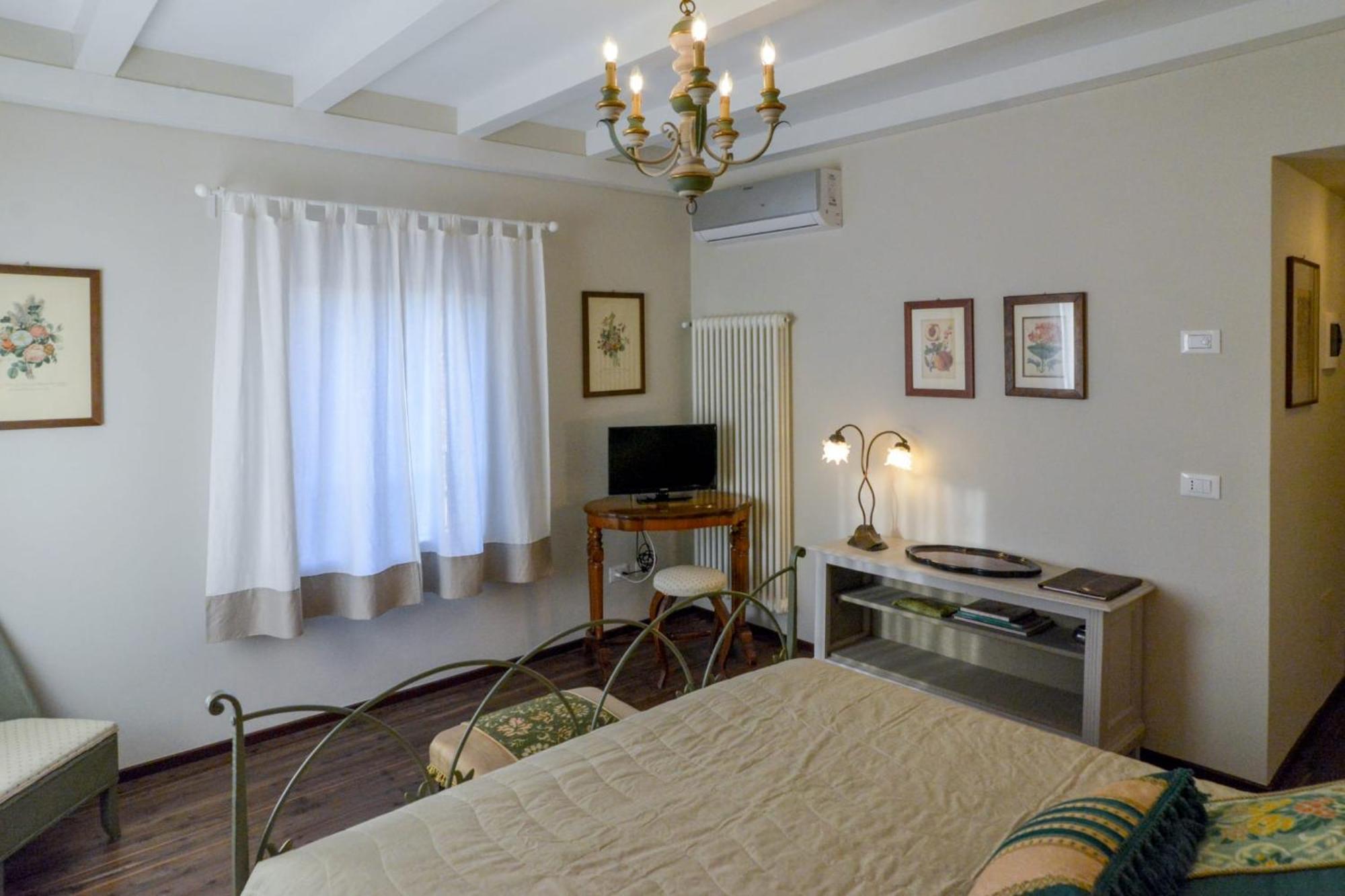 I Torretti Locazione Turistica, Ristorante, Lounge Bar Hotel Asolo Kültér fotó